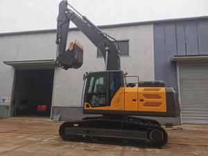 Excavadora Hidráulica JIAHE de 23 Toneladas con Motor EPA y 1 Año de Garantía, Ideal para la Construcción de Canales Mineros - Product Image 2
