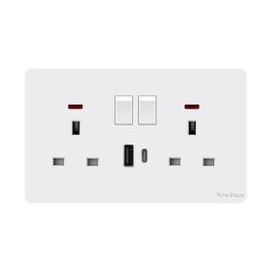 Enchufe de Pared Leishen SP-9622 10A AU con 3 Puertos USB A y 1 Puerto USB C, Diseño Delgado Blanco/Negro de Doble Salida - Product Image 5