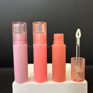 ISMAN Tubes de conditionnement givrés vides pour <span class=keywords><strong>rouge</strong></span> à lèvres liquide et brillant à lèvres, 3 ml, ronds, violet, orange, rose, avec pinceau en forme de cœur - Product Image 3