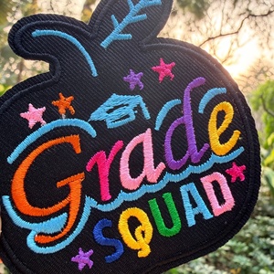 Skin-Friendly And Thick Texture Flat Embroidery Patch for Bags Apple Shape Flat Stitching Logo Iron on Garment Labels - Product Image 2