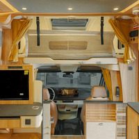 Kit de vie pour camping-car Mercedes Sprinter Classe C : Lits doubles, cuisine, hotte aspirante, salle de bain, sièges de dinette VIP, équipement d'origine usine