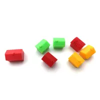 Hot Sell Benutzer definierte kleine bunte Kunststoff haus Intelligentes Gebäude Spiel Brettspiel Haus Token Monoploy House Token