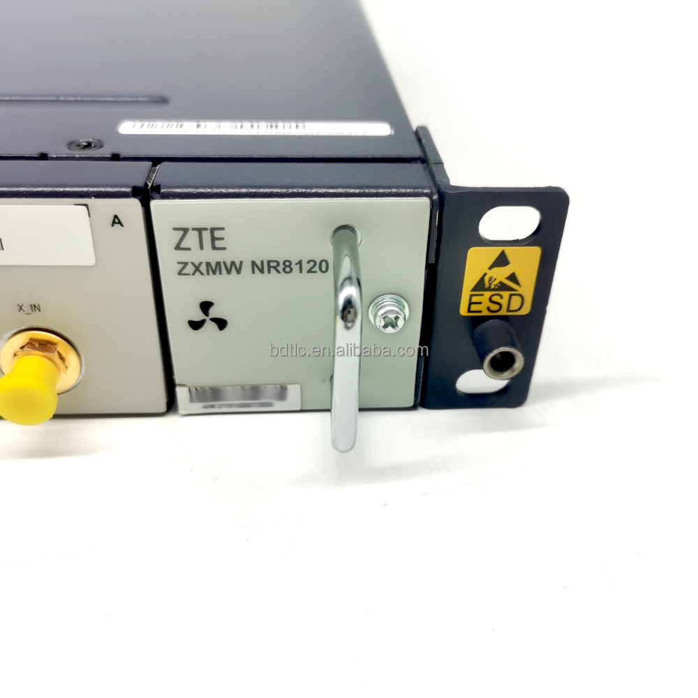その他 NM-HD-2V cm3dmju Used CISCO NM-HD-2V High Density Voice/Fax Network Carrier Modul 1