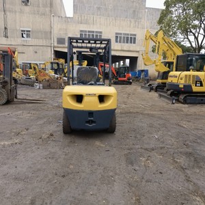 Montacargas Usado de 3 Toneladas Komatsu 30 Original de Japón, Maquinaria de Elevación de Servicio Pesado, Equipo de Manipulación de Carga, Montacargas de Segunda Mano en Venta - Product Image 5