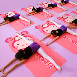 Alfombrilla de baile The Beauty Of Yu, 153x61x0,6 cm, PVC antideslizante y grueso para niños y padres, ejercicio de yoga - Product Image 1