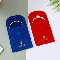 Pochette à bijoux Becan avec ouverture frontale incurvée, rouge et bleue, sac souple pour présentation de bracelets et colliers, et fournitures cadeaux en gros