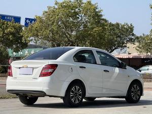 <span class=keywords><strong>Aveo</strong></span> 2014 Sedan 1.4SL in versione Fashion Edition - Product Image 3