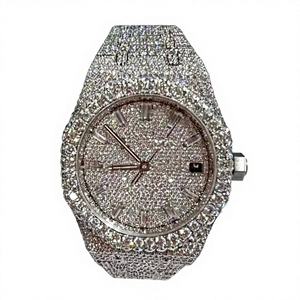 Montre de luxe pour homme personnalisée avec cadran en verre rond en moissanite VVS1, bracelet en acier inoxydable glacé, fermoir, résistance à l'eau 10 bars - Product Image 1