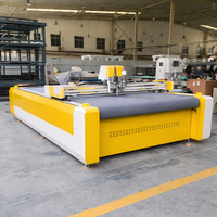 Automatisch multi-tool snijsysteem met hoge nauwkeurigheid voor reclameborden, bewegwijzering, Keyence/Delta zelfklevende vinyl