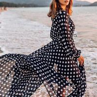 Ensemble deux pièces moulant en maille à pois pour femme, avec smock à manches longues et combinaison à décolleté plongeant