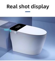 WC intelligent de luxe avec bidet intégré, lumière d'ambiance, siège chauffant, eau chaude instantanée, auto-nettoyant, à poser au sol, télécommande pour la maison