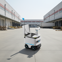Robot de livraison de nourriture Alpha Speedybot Pro alimenté par l'IA, recharge automatique, vitesse de 15 km/h, intérieur/extérieur, multi-scènes, restauration sans contact, IP65