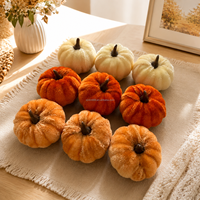 Décoration d'accentuation en fausse citrouille en mousse, pour la mise en scène de table de Thanksgiving, pour un intérieur de maison aux tons chauds