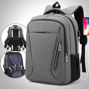 Mochila deportiva de viaje de gran capacidad múltiple para hombre, mochila para ordenador portátil inteligente de negocios impermeable para exteriores - Product Image 1