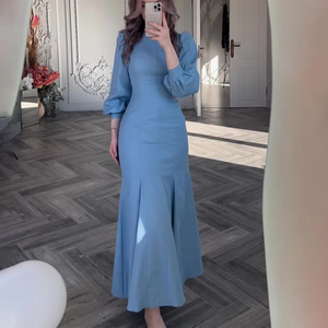 2025 nuevo Vestido de manga larga de cuello bajo con temperamento de cintura para mujer estilo palaciego - Product Image 2