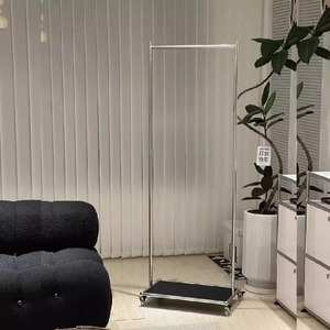 Perchero Móvil de Acero Inoxidable Estilo USM <span class=keywords><strong>Haller</strong></span> de Mediados de Siglo, para Guardar Abrigos y Accesorios - Product Image 1