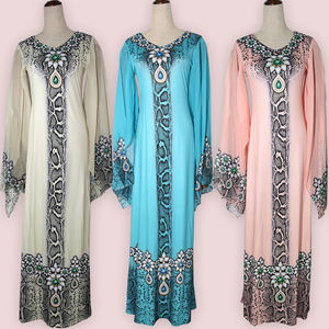 ล่าสุดยอดนิยม Hotsale แบบดั้งเดิมมุสลิมเสื้อผ้าอิสลามแห่งชาติเครื่องแต่งกายงานแต่งงานของขวัญวันเกิดครบรอบชุด - Product Image 5