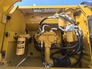 Excavatrice sur chenilles hydraulique Caterpillar CAT329D d'occasion de haute qualité, 29 tonnes, pour travaux de construction et d'exploitation minière - Product Image 6