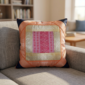 Housses de Coussin Vintage Antique d'Inde - Product Image 2
