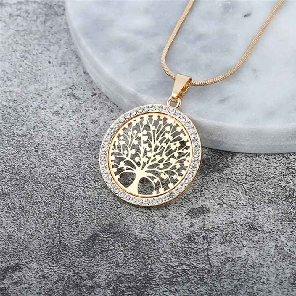 Gold Silber Farbe Hot Tree of Life Runde hohle Anhänger Halsketten Bijoux Collier Elegante Frauen Mädchen Schmuck