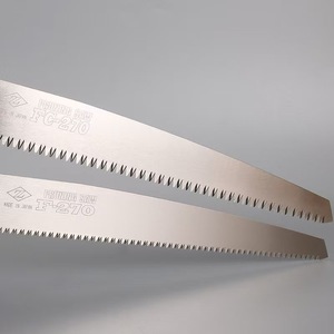 Scie à élaguer Okada FC-270 en acier haute teneur en carbone, coupe de 2 mm, pour jeunes arbres fruitiers, fabriquée au Japon - Product Image 1