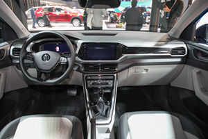 Voitures d'<span class=keywords><strong>occasion</strong></span> pas chères pour Volkswagen T-Cross 1.5/300tsi Dsg Confortable 5 portes 5 places LHD Petit SUV Familial <span class=keywords><strong>Voiture</strong></span> d'<span class=keywords><strong>occasion</strong></span> France - Product Image 6