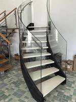 Garde-corps en verre moderne en acier inoxydable, colonne montante ouverte, escalier rond incurvé, escalier flottant, escalier en arc blanc de luxe pour maison/villa