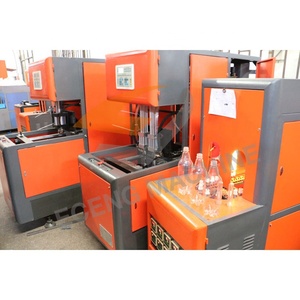 Macchina Soffiatrice per Bottiglie in PET Semi-Automatica / Macchina Soffiatrice PET a 2 Cavità a Buon Prezzo - Product Image 5