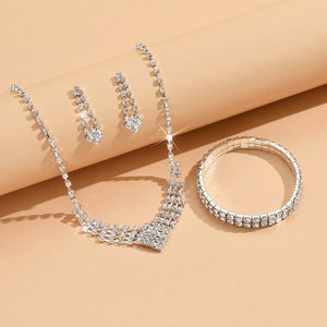 Conjunto de Joyería Nupcial de Gran Venta - Accesorios al por Mayor para Bodas: Collar, Pendientes y Pulsera - Product Image 3