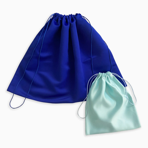 Sac à dos personnalisé en satin avec cordon de serrage et logo, sac anti-poussière pour sacs à main, sac de rangement personnalisable, sacs cadeaux, emballage de mariage - Product Image 4