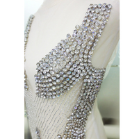 Robe de soirée de mariée écologique à motifs brodés de strass et de perles de cristal