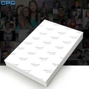 Papier photo brillant A4 en vrac, personnalisé OEM, recouvert de résine, papier photographique professionnel - Product Image 1