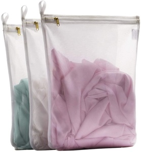 Set Van <span class=keywords><strong>3</strong></span> Duurzame Polyester Fijnmazige Waszakken Met Hanger Lussen En Ykk Rits Upgradebare Delicate Reis-En Waszak - Product Image 1