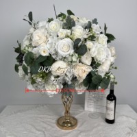 Meilleures ventes DKB - Arrangements de roses en soie réalistes de 80 cm, rouge, rose, blanc, fleurs artificielles en boule pour diverses décorations de scènes