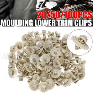 100x Clips de fixation pour moulures latérales de protection inférieure de porte pour Trafic Master, Kangoo, Iveco, Nissan Primastar, Opel Vivaro - Product Image 1