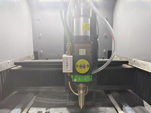 <span class=keywords><strong>Mini</strong></span> machine de découpe laser à fibre CNC 200x300mm pour la découpe d'acier inoxydable, d'acier au carbone et de plaques d'aluminium - Product Image 3