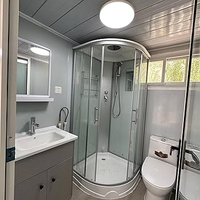 XH Maison conteneur préfabriquée en acier de luxe de 20 pieds avec piscine de 2 chambres à coucher de design moderne pour villa, bureau, panneau sandwich