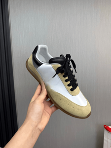 2026 New Alexander Unisex fashion trend flat bottom comfortable red and white color patchwork upper lace up Mc sneakers Queen - Product Image 3