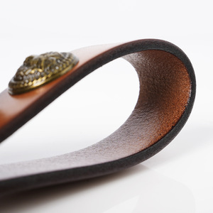 Leather Pipe Stand With Lion Head Buckle Portable Cowhide Smoking Accessory Keychain For Pipes - Product Image 1