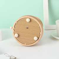 Boîte à musique en bois artisanale personnalisée en gros, mini orang-outan, jouet carrousel ballerine pour enfants, rotation manuelle, style européen