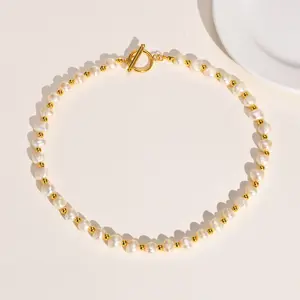 Chaîne cubaine de luxe Demi-perle d'eau douce Collier ras du cou en acier inoxydable 18K Femmes Hommes Collier homme connecté avec perles/