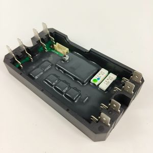 แผงควบคุมเครื่องปรับอากาศกลางอาคาร รุ่น LACT33020F 17B30543A - Product Image 3