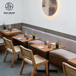 Ensemble de mobilier de restaurant minimaliste : table carrée en bois pour café, chaise de café en rotin, banquette en tissu, sièges de restaurant - Product Image 3