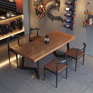 Ensemble <span class=keywords><strong>de</strong></span> meubles pour restaurant, club, <span class=keywords><strong>bar</strong></span>, table basse et chaises industrielles vintage rétro d'extérieur en bois, luxe léger, pour restaurant - Product Image 3