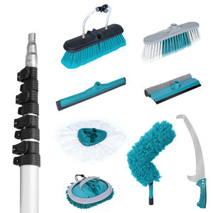 Aluminium-Teleskopstange Wasserführendes Reinigungssystem Umweltfreundlicher EAST Marken Solarpanel- & Fensterreinigungsbürsten-<span class=keywords><strong>Kit</strong></span> mit Sprühfunktion - Product Image 3