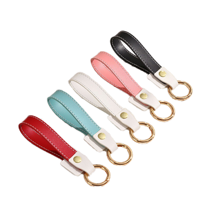 Custom Business Companion Gift Durable Leather Keychain Car Key Pendant in Metal PU Plastic Zinc Alloy Keychains