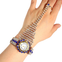 Umweltfreundliche Damen-Analoguhr mit Quarzwerk und Strass-Armband im Modischen Design