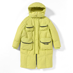 Chaqueta cálida de invierno esencial con diseño de cuello plegable para protección urbana Uso de transporte público Tipo de procesamiento de punto - Product Image 1