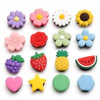 3D PVC Cartoon Schoen Charms voor Tuinschoenen DIY Zachte Bloem Fruit Clog Decoratie Cadeaus