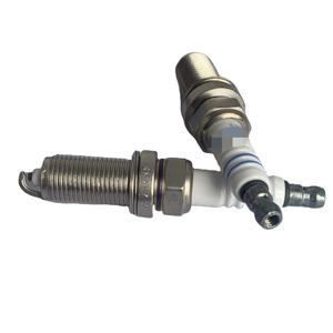 شمعات إشعال أصلية من بوجي بوجيا إيريديوم بلاتينيوم 024222979-7AO لسيارات أودي وفولكس فاجن وبي إم دبليو ومرسيدس بنز - Product Image 2